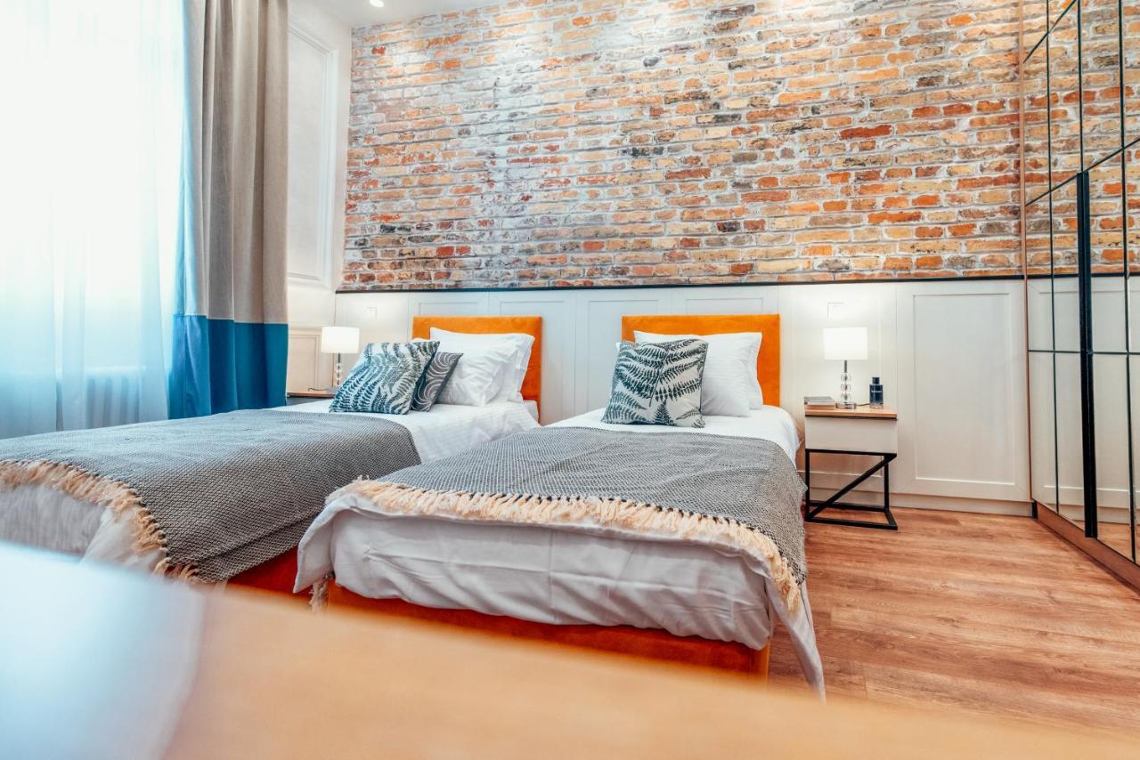 Miha Luxury Apartament *